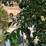 Kyana Luxury Apartament Salonic