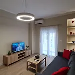 Kyana Luxury Apartament Salonic