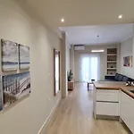 Kyana Luxury Apartament *