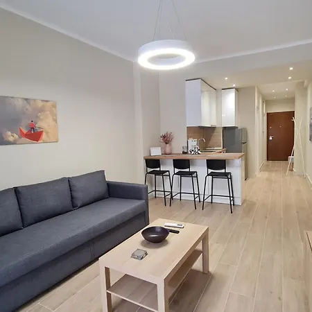 Kyana Luxury