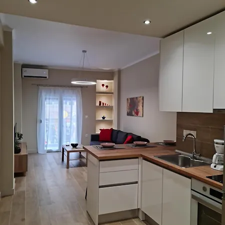 Kyana Luxury